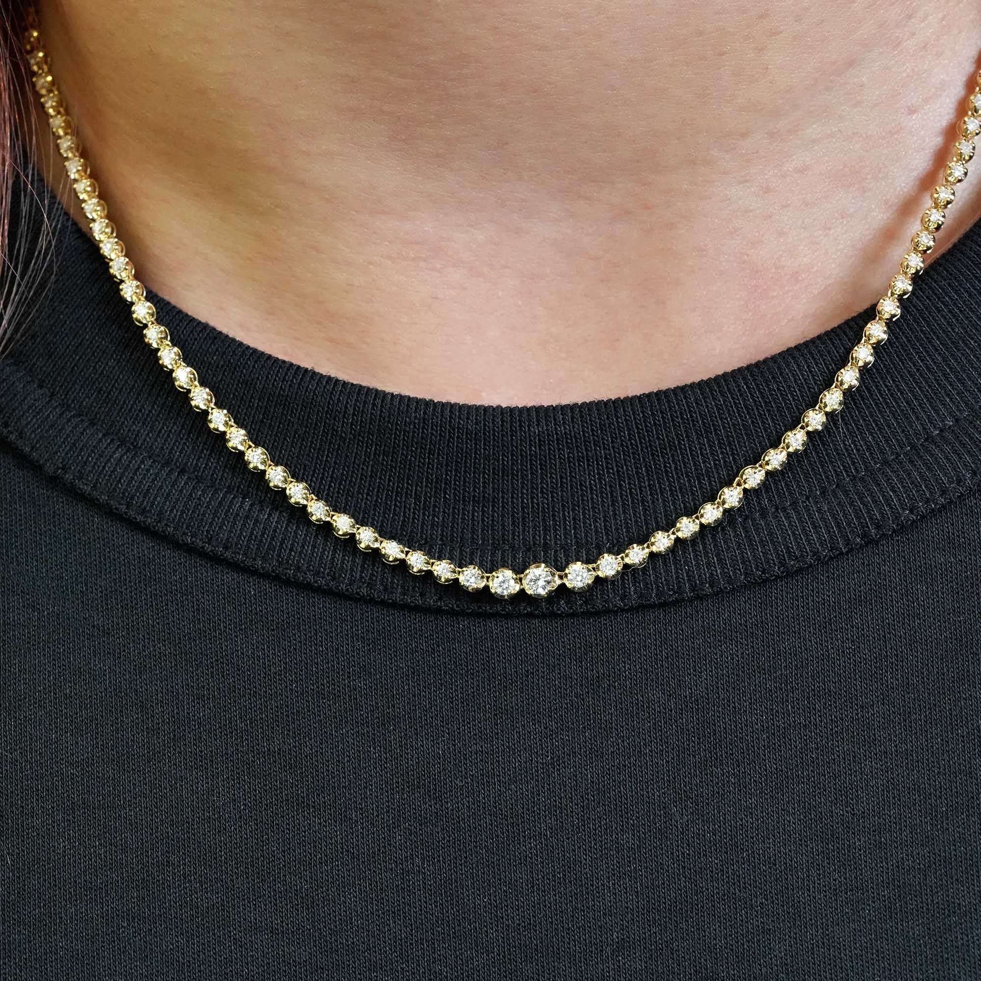 ダイヤモンド テニスネックレス – K18WG / YG、2.0カラット