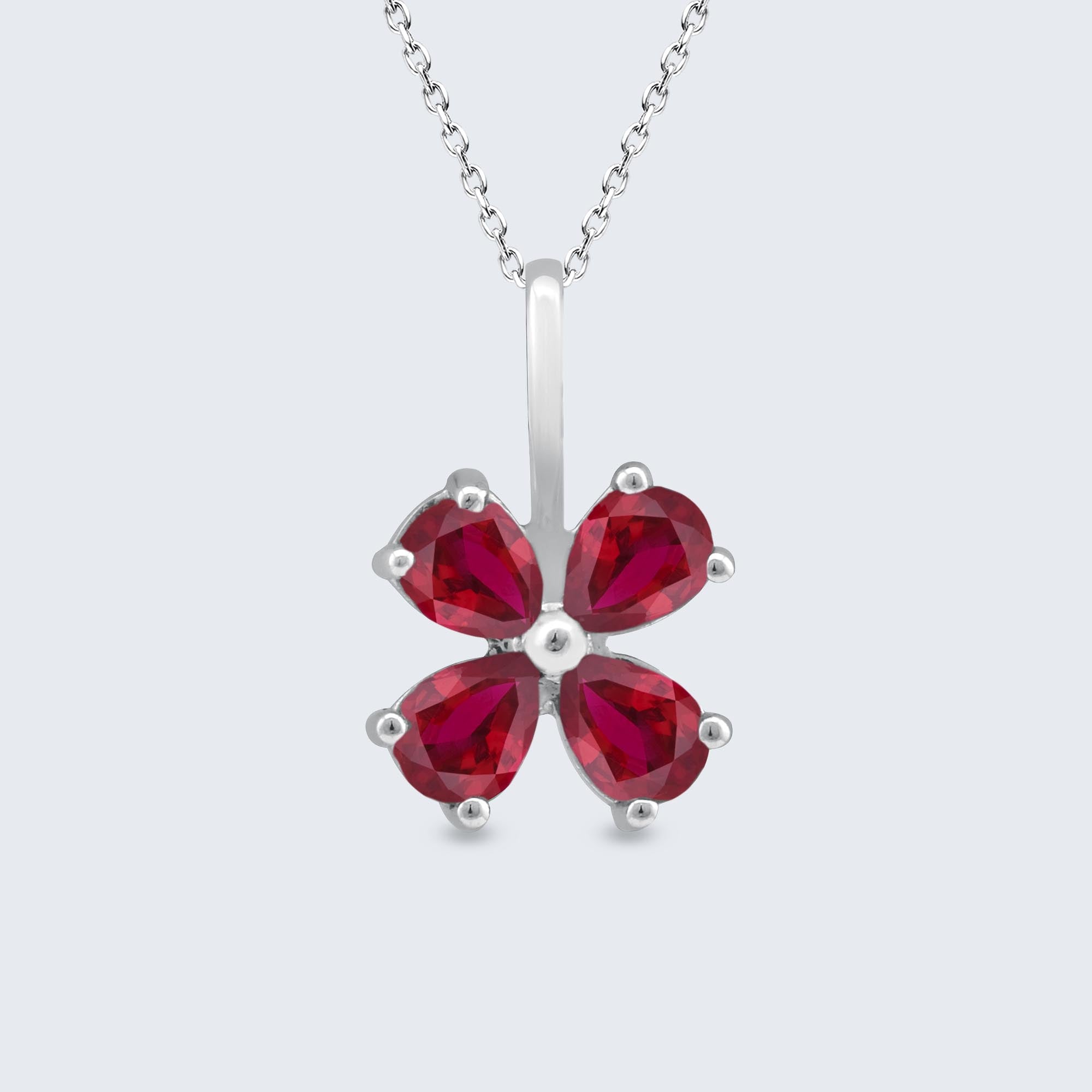 ルビー ペンダントヘッド – K18WG、0.65カラット(チェーンはオプション)