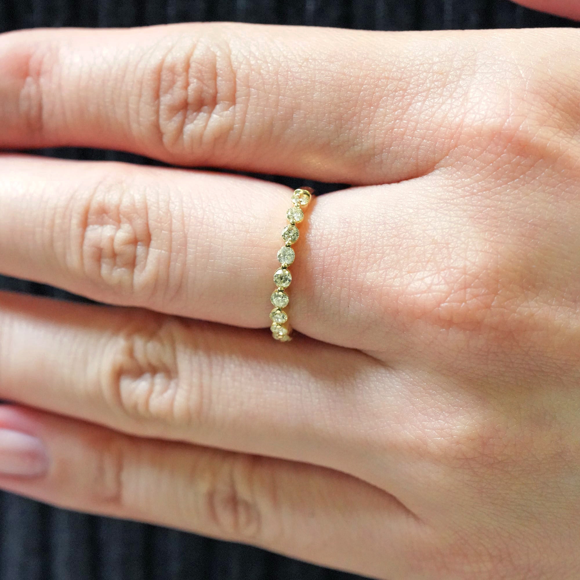 ハーフエタニティ ダイヤモンドリング – K18YG、0.50カラット