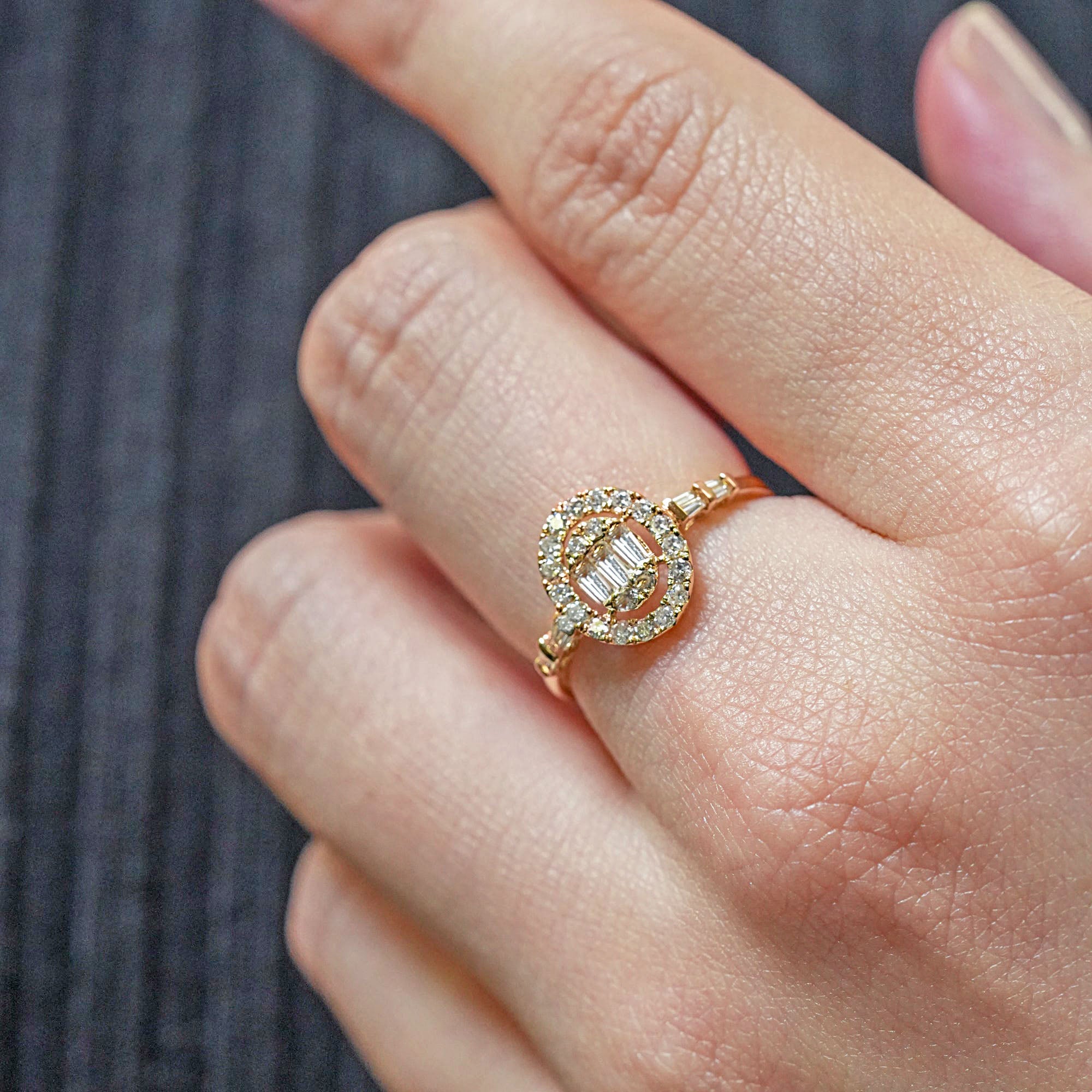 デザイン ダイヤモンド リング – K18YG、0.50ct