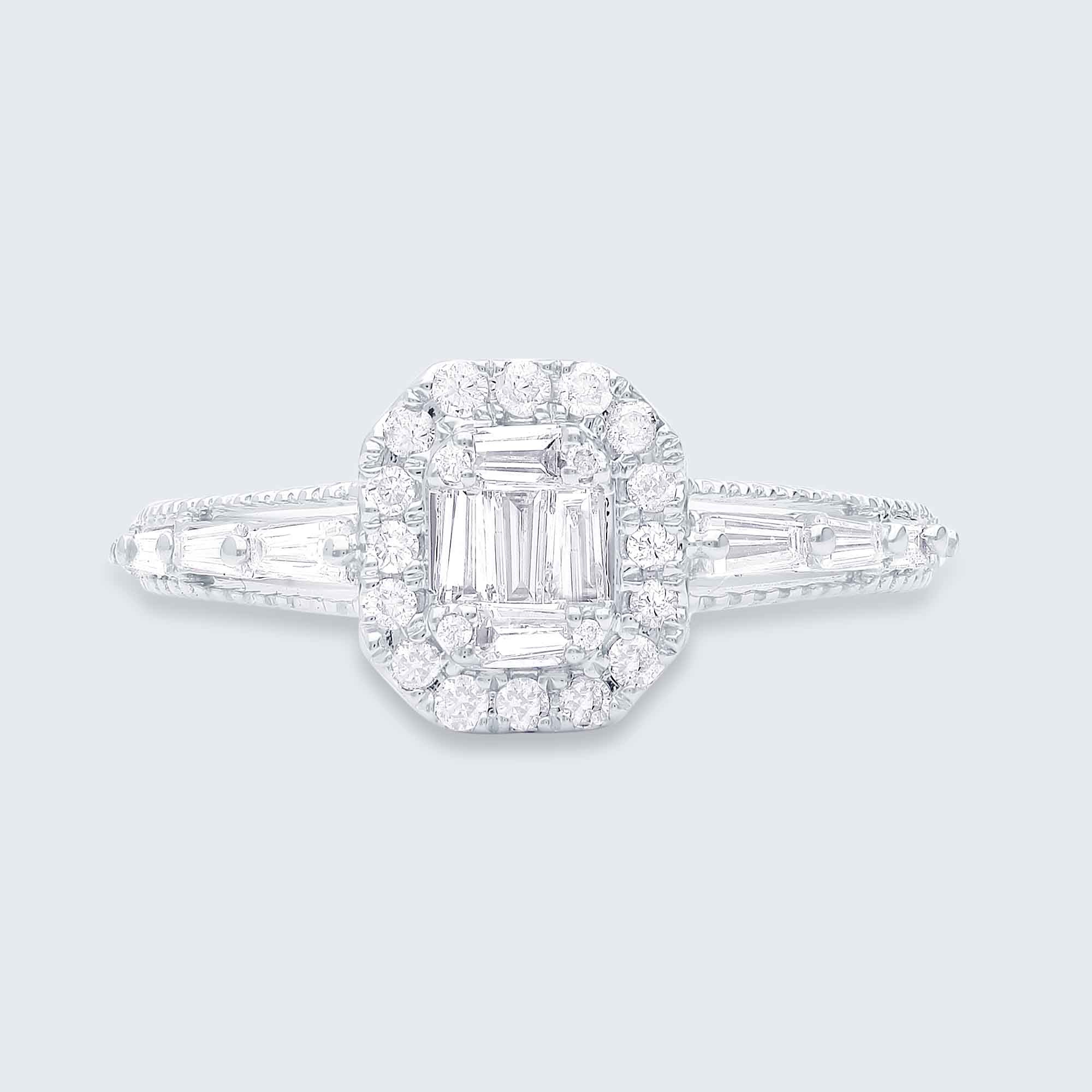 スクエアバゲットダイヤモンドリング – K18WG、0.55カラット