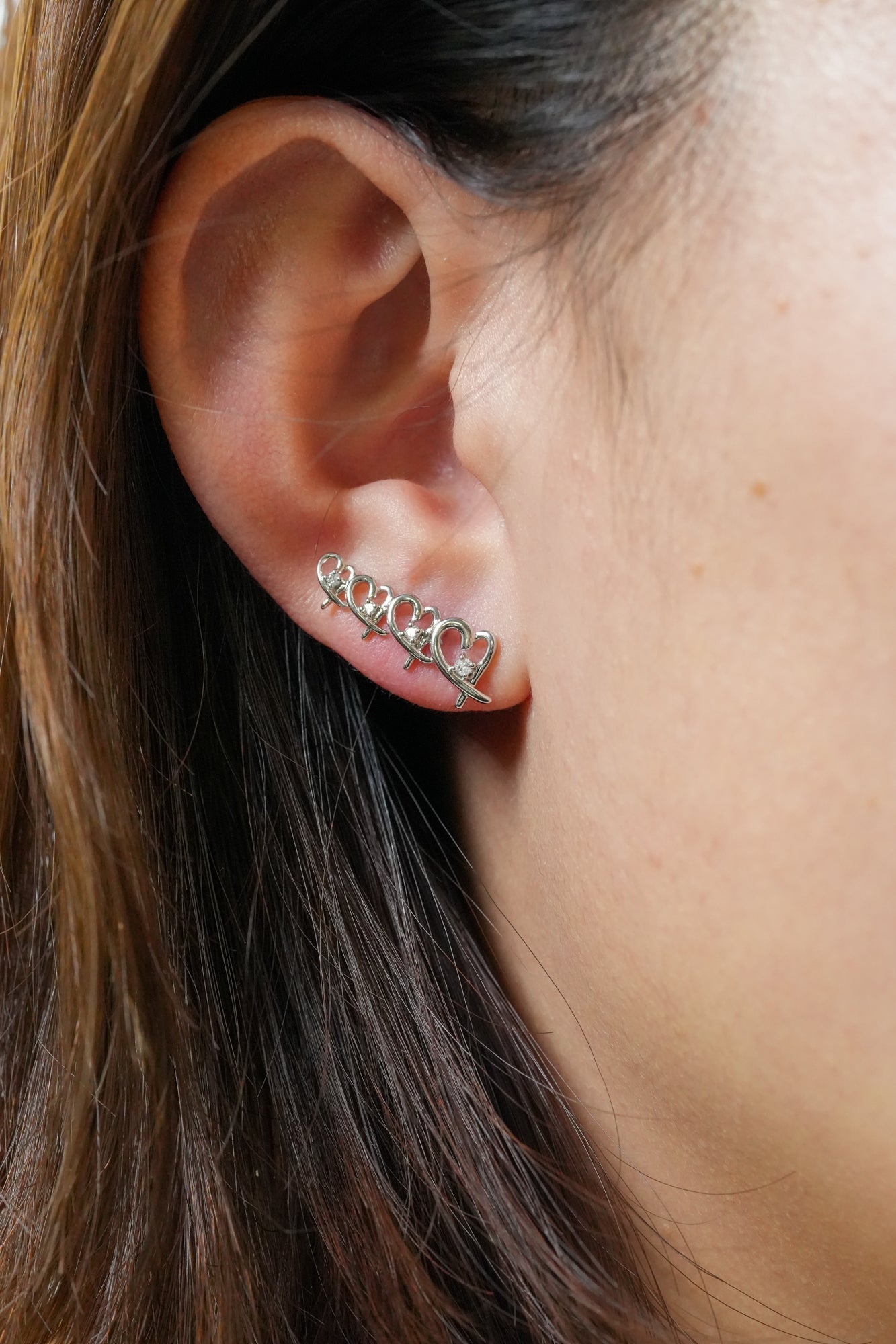 ハート ダイヤモンド ピアス – 18Kホワイトゴールド、0.10カラット