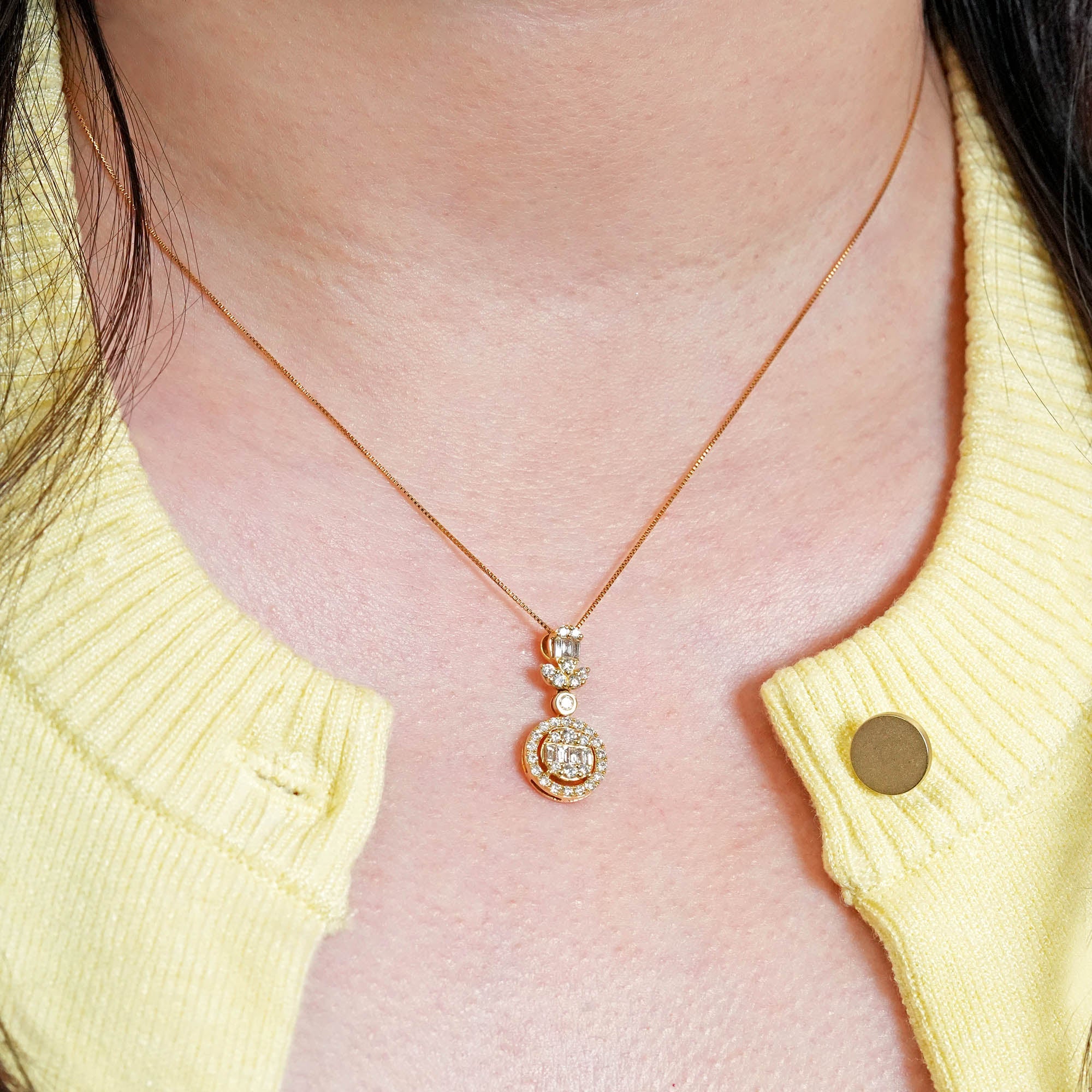 サークル ダイヤモンドペンダントヘッド – K18YG、0.55カラット(チェーンはオプション)