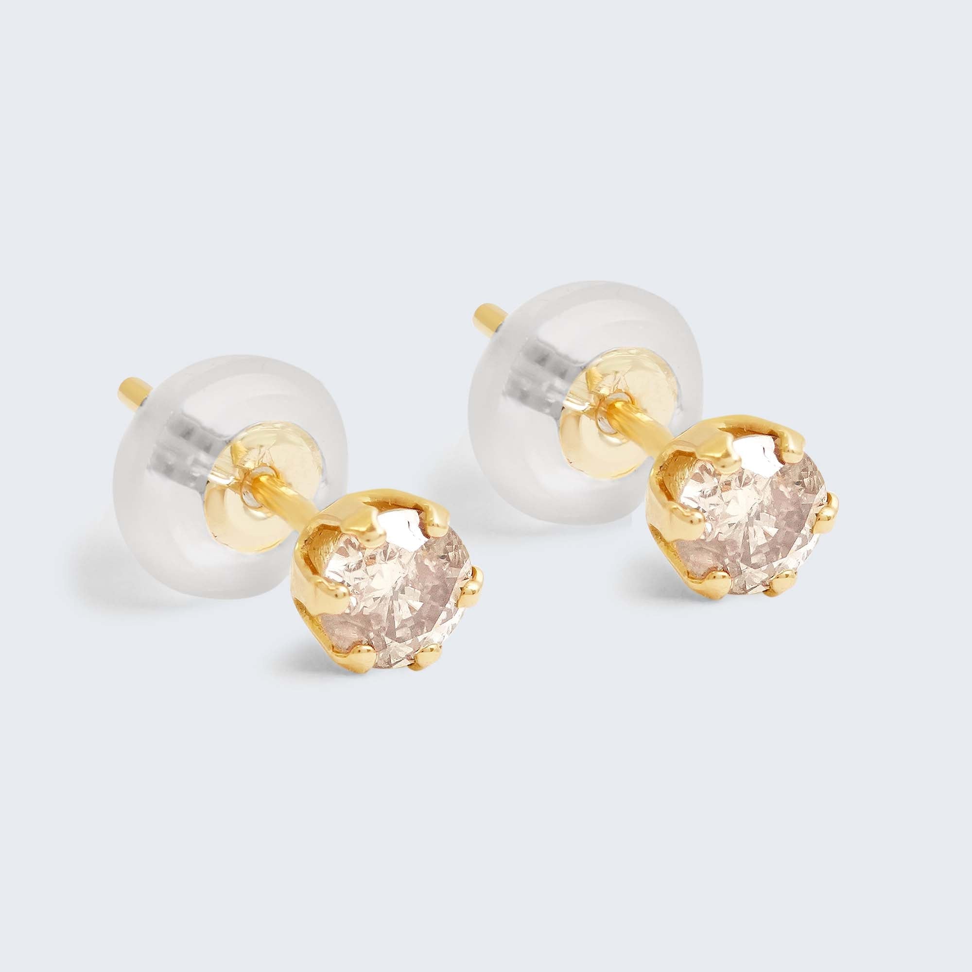 K18YG 0.40ct ライトブラウンダイヤモンド スタッドピアス 