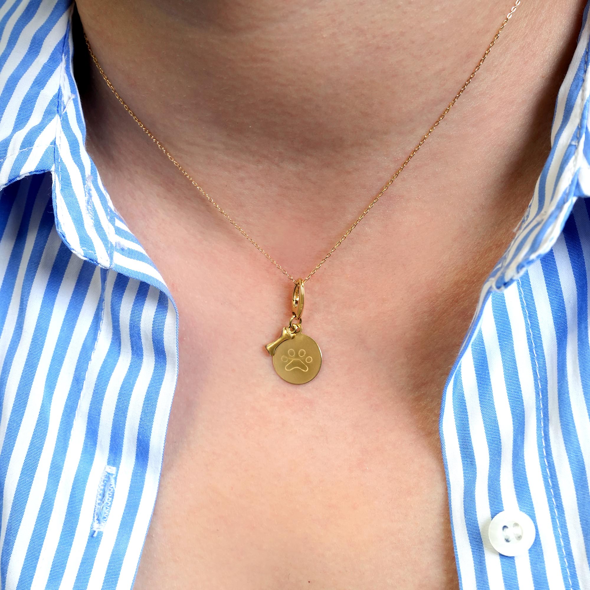 足跡デザインペンダントヘッド – K18YG(チェーンはオプション)チェーン)