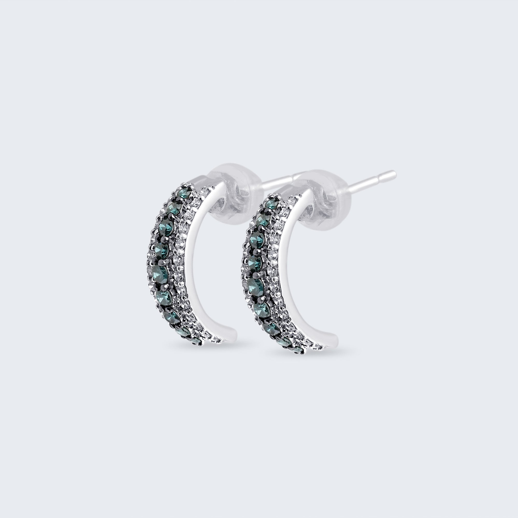 ブルーダイヤモンド ハーフフープ ピアス – 18Kホワイトゴールド、0.50カラット