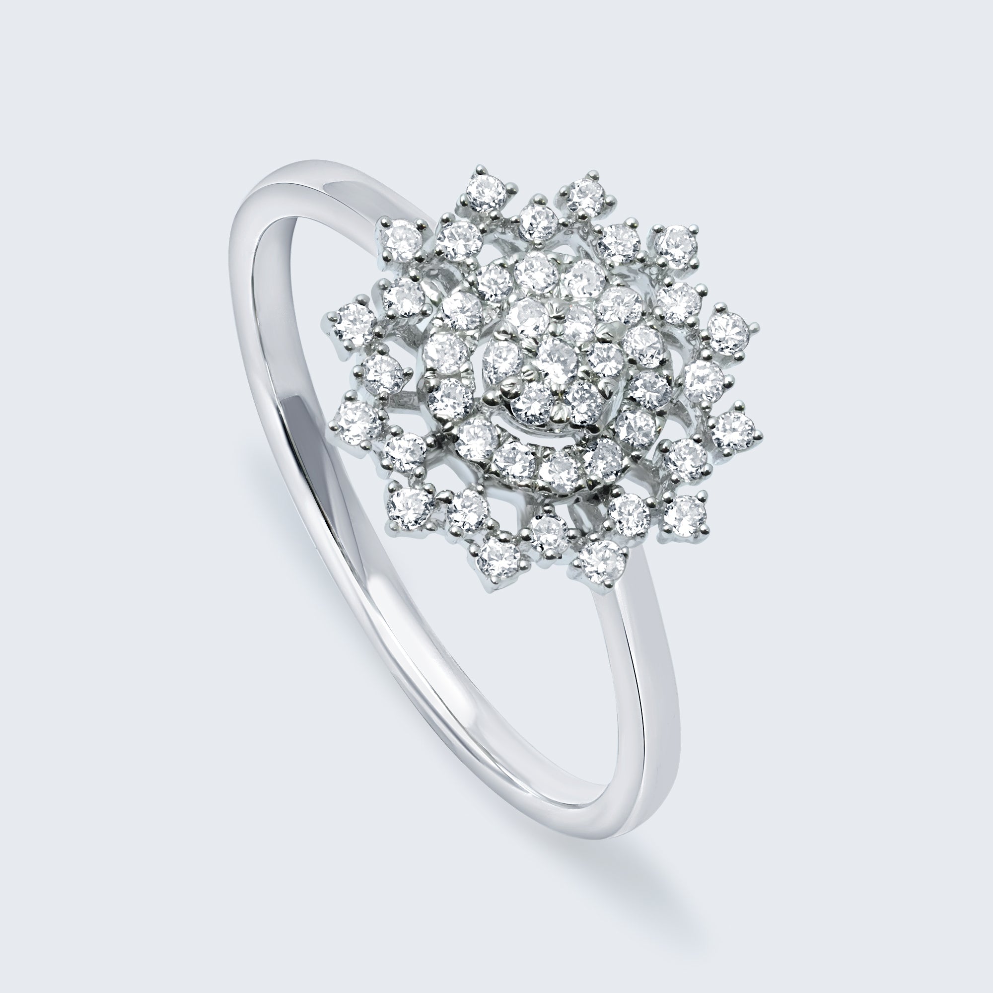 フラワーダイヤモンドリング - K18WG、0.25カラット