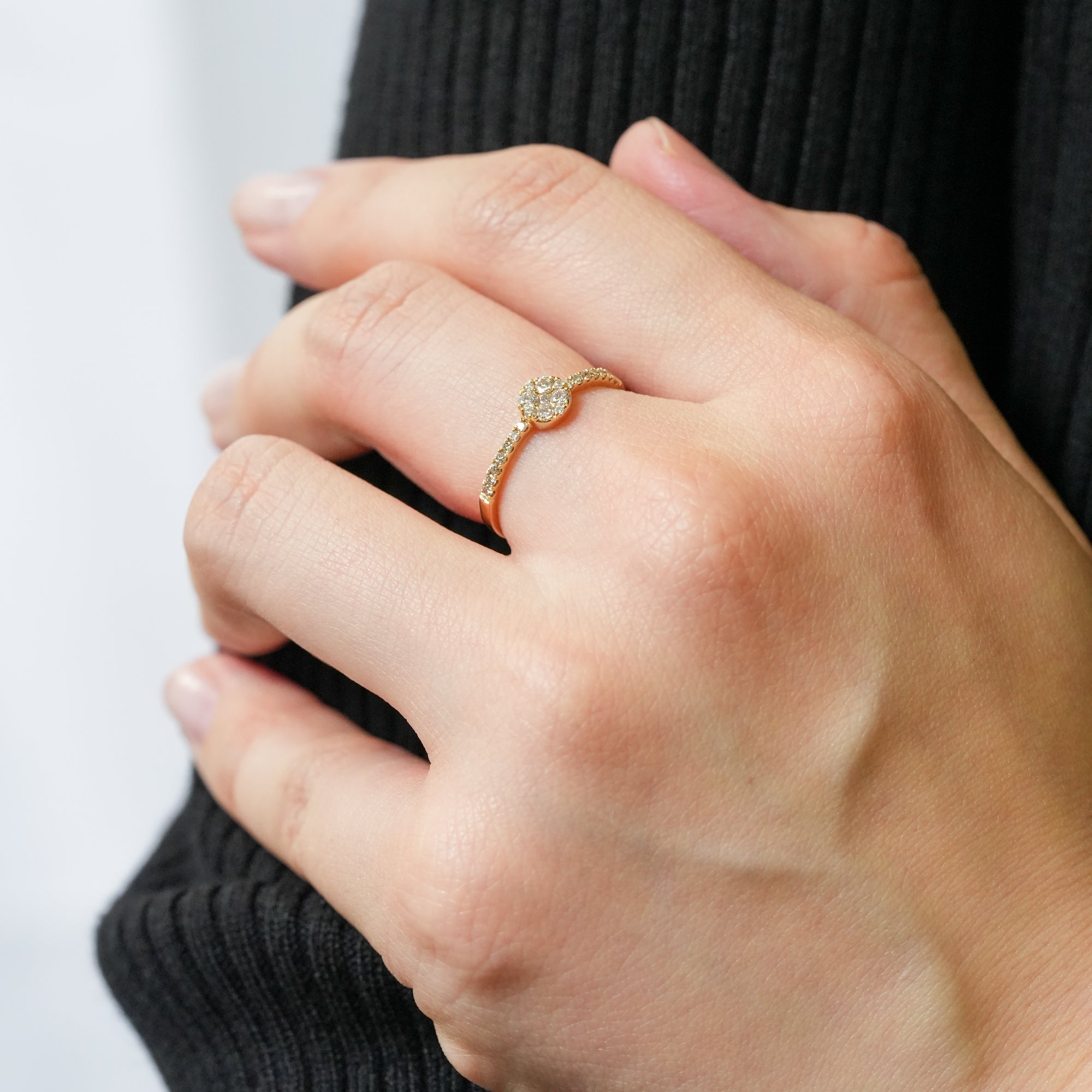 ダイヤモンドリング – K18YG、0.25カラット