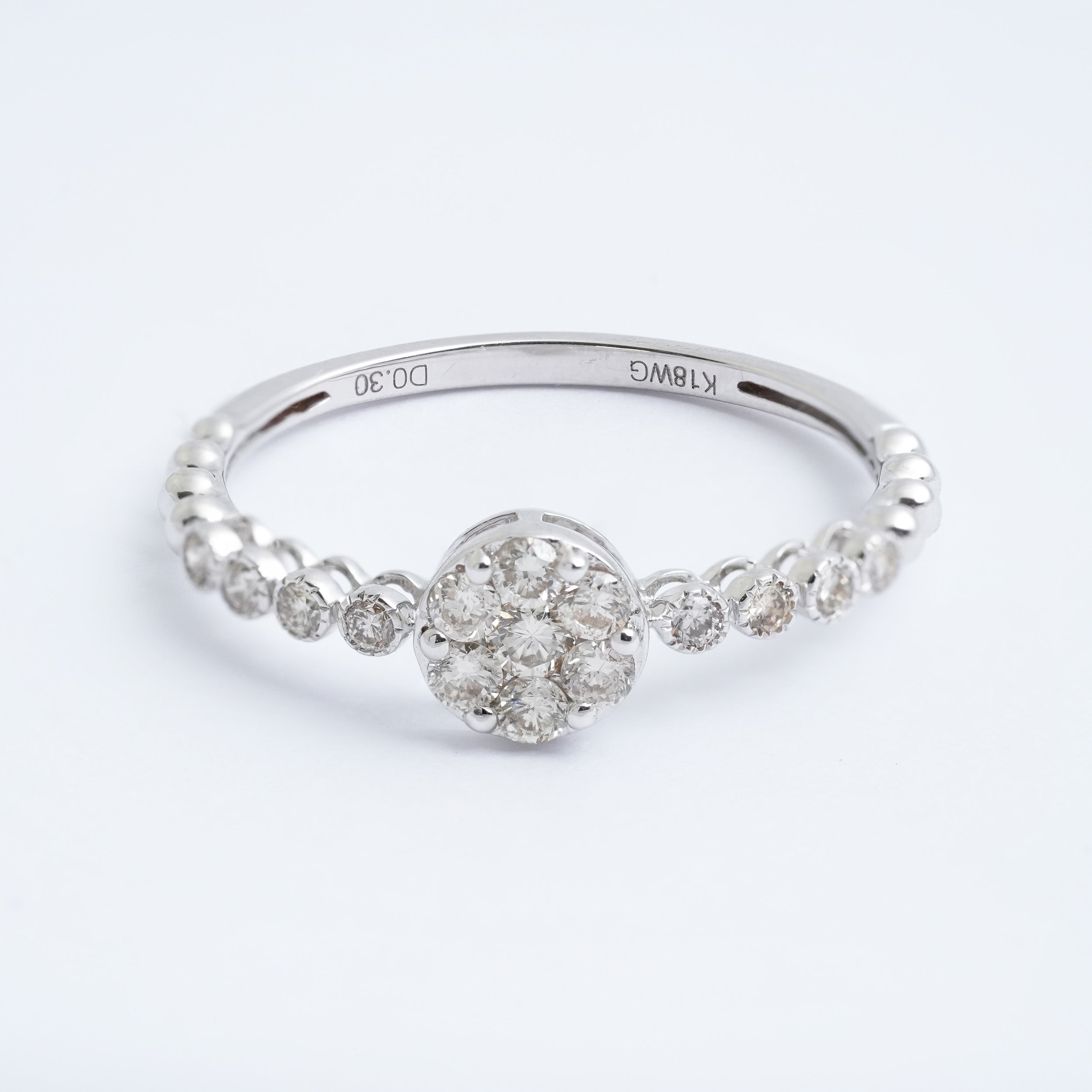 ダイヤモンド リング – K18WG、0.30カラット