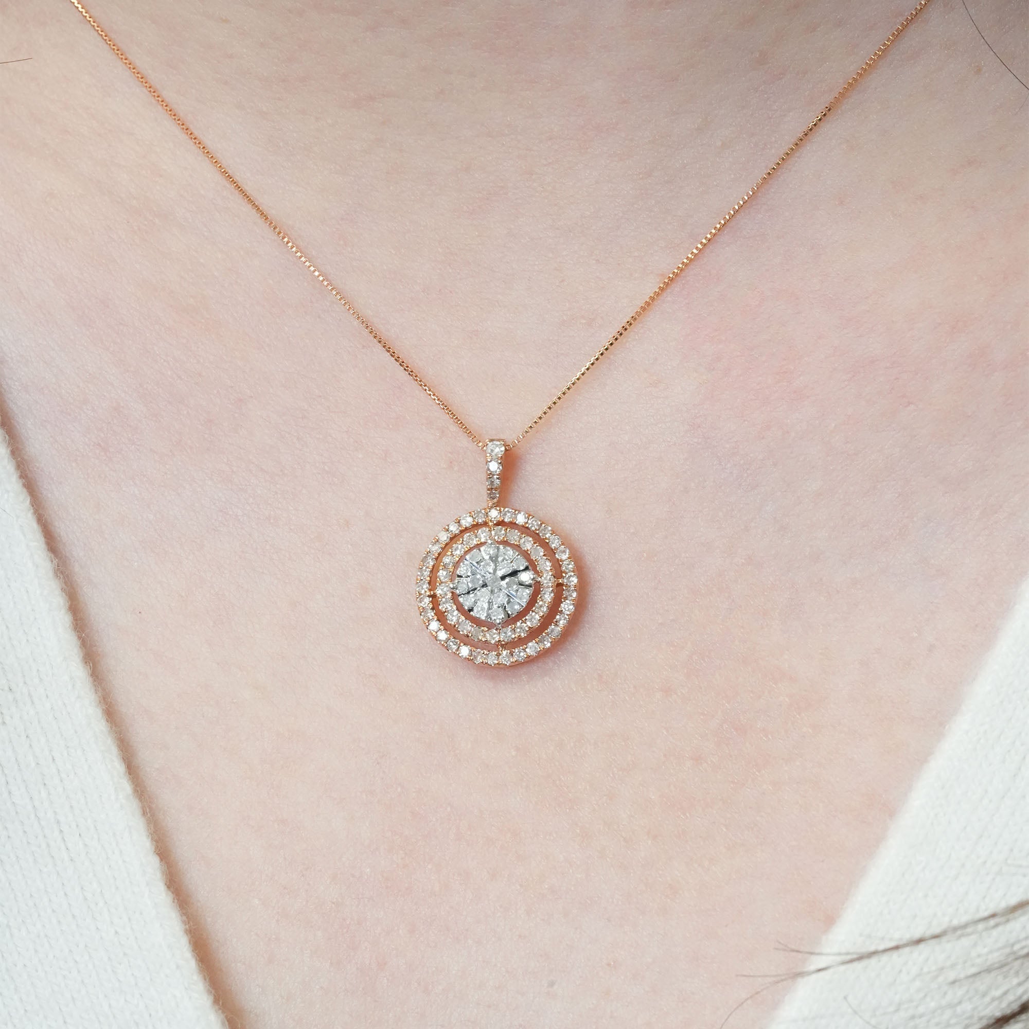 ピザカットデザイン ダイヤモンドペンダントヘッド - K18YG / PG、0.55ct (チェーンはオプション)