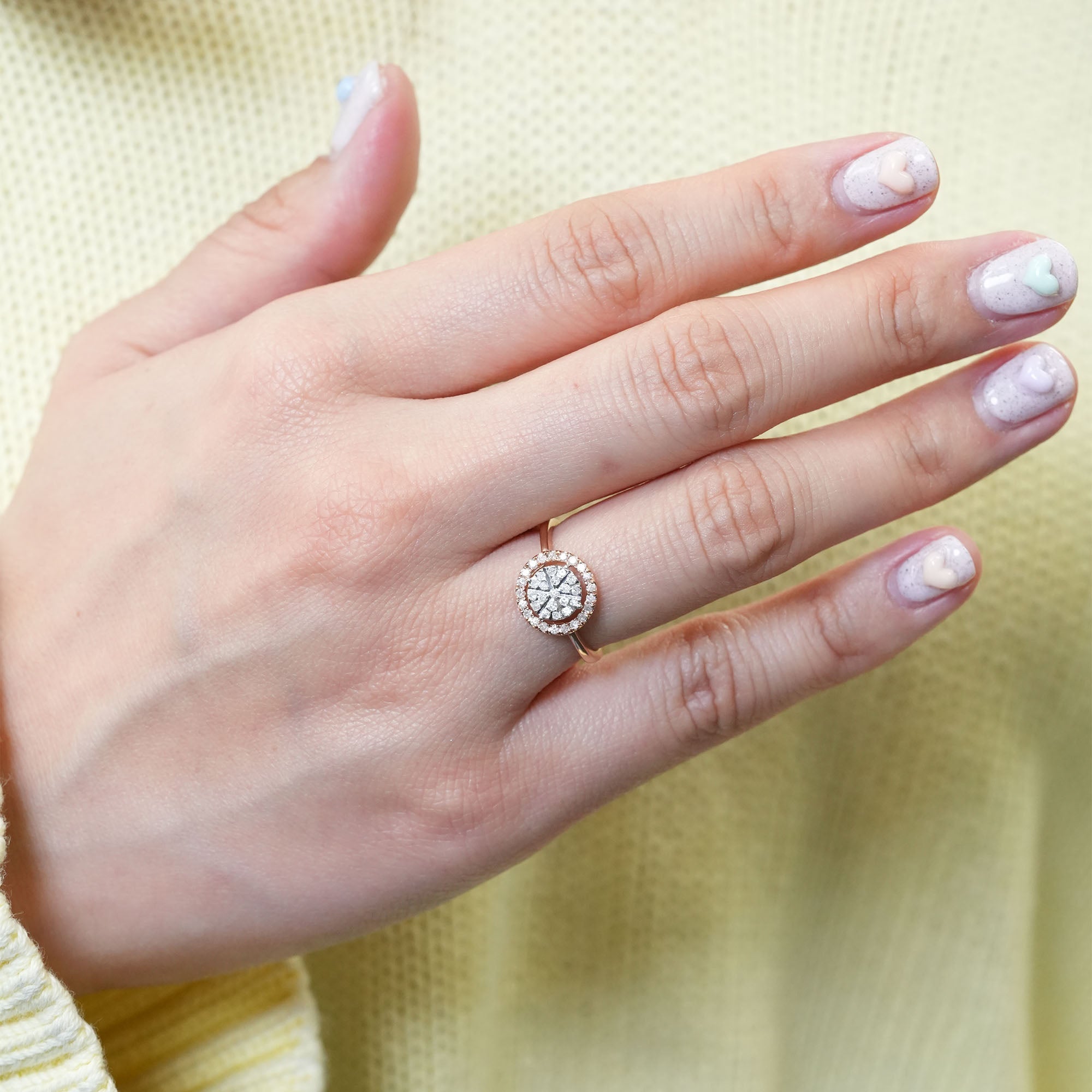 ピザカットダイヤモンドリング – K18PG、0.30カラット