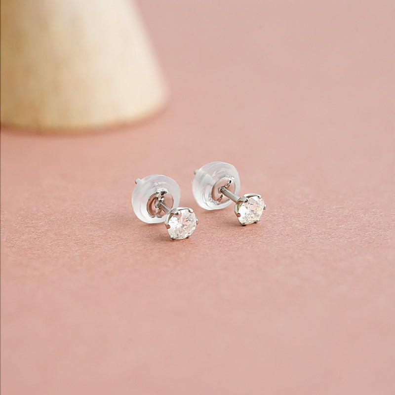 Pt 0.2ct ダイヤソリティアスタッドピアス