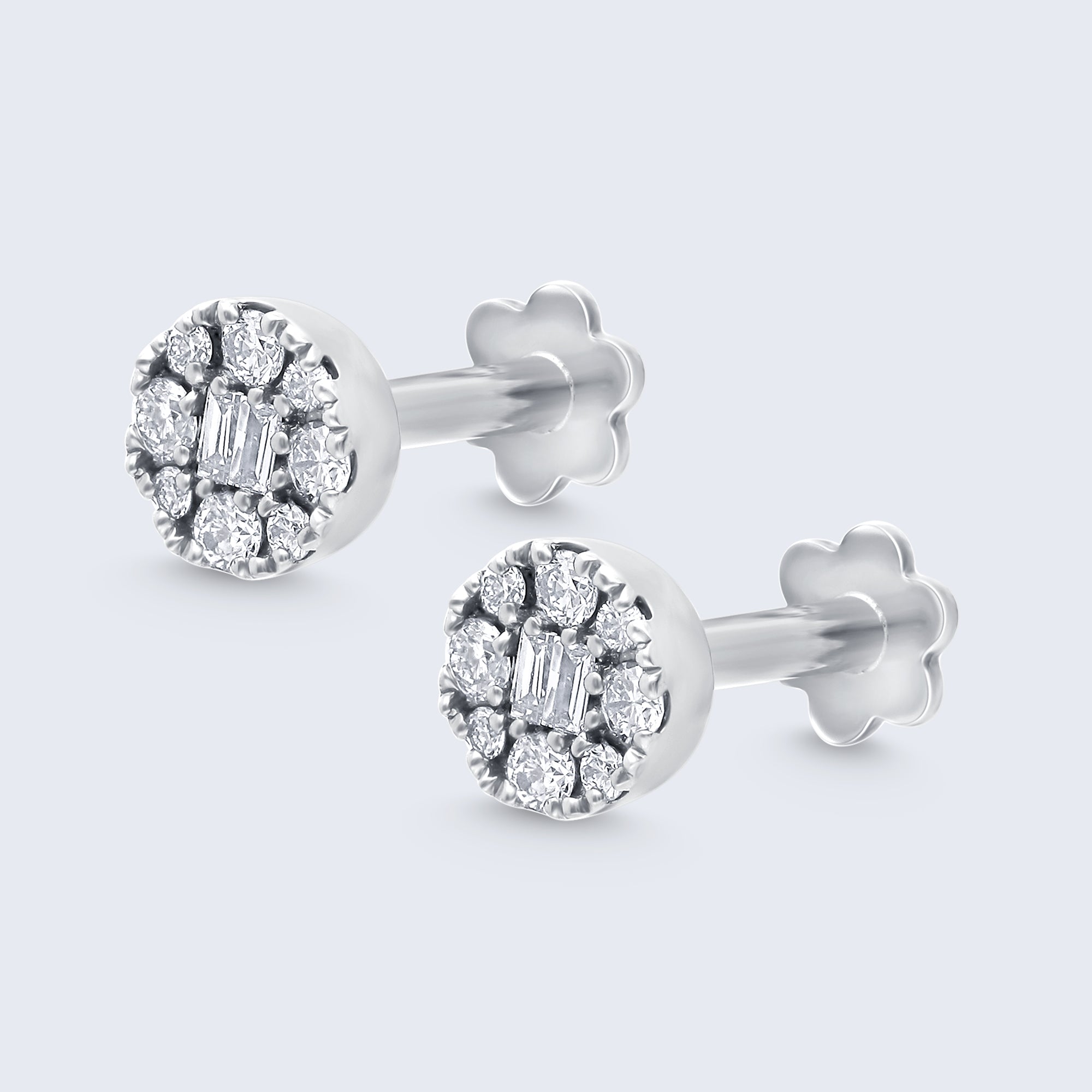 ダイヤモンド クラスター スタッド – 18Kホワイトゴールド、0.16カラット