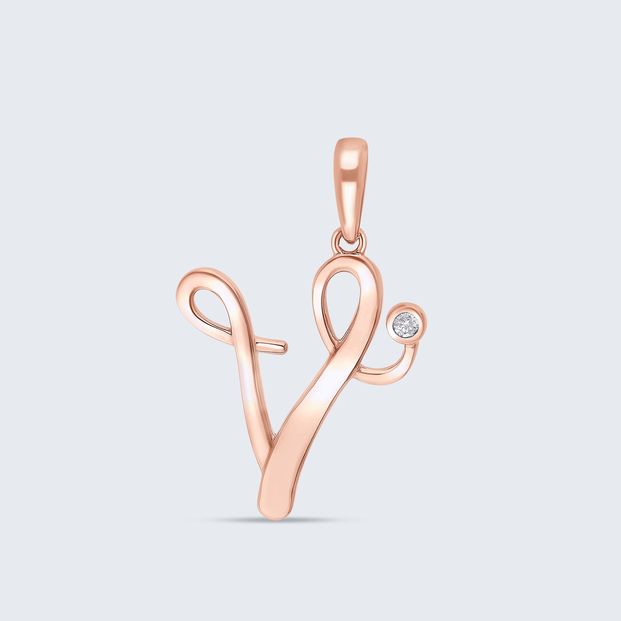 K18 イニシャルペンダント「V」 – 0.01ct ダイヤモンド（チェーンは