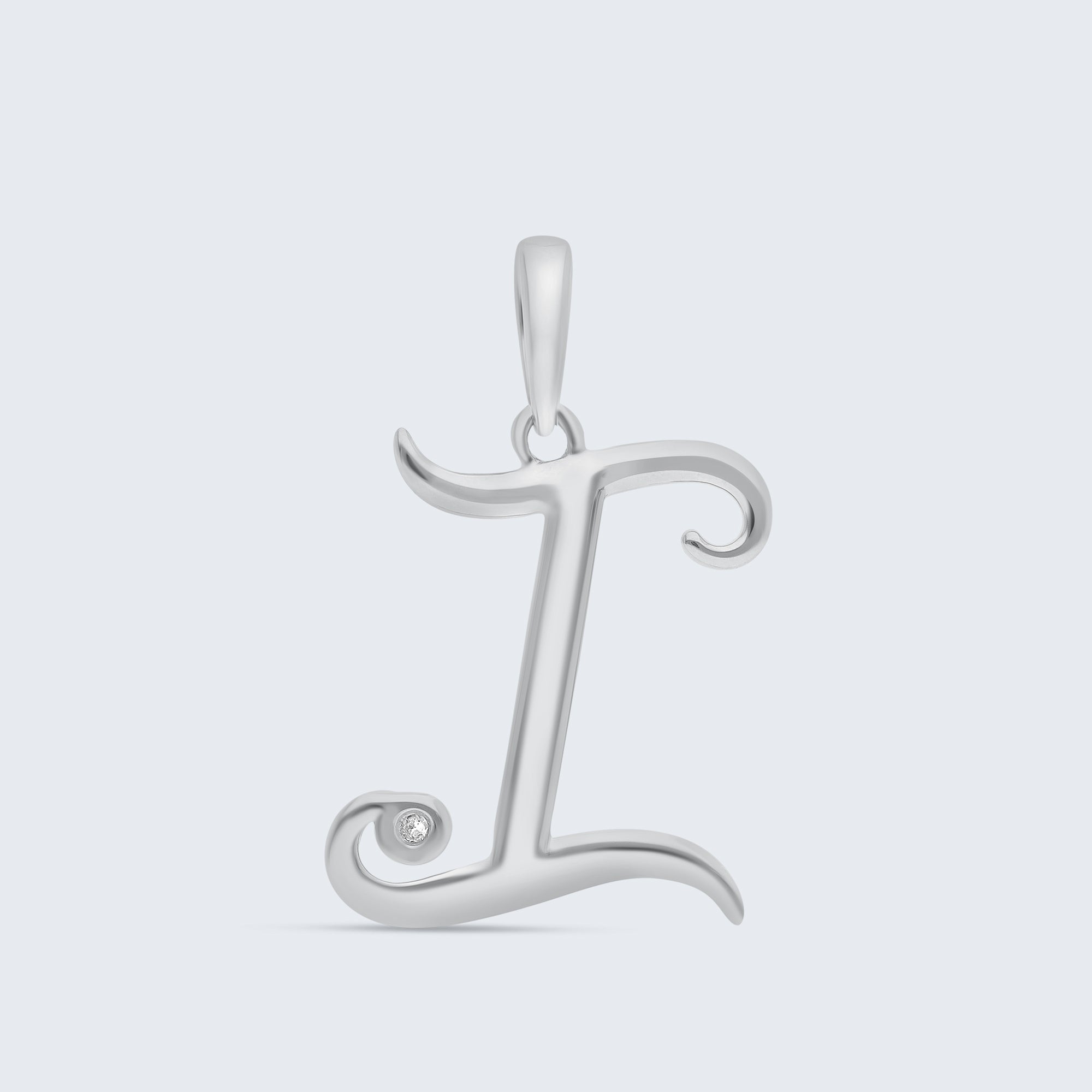 K18 イニシャルペンダント「I」 – 0.01ct ダイヤモンド（チェーンオプション）