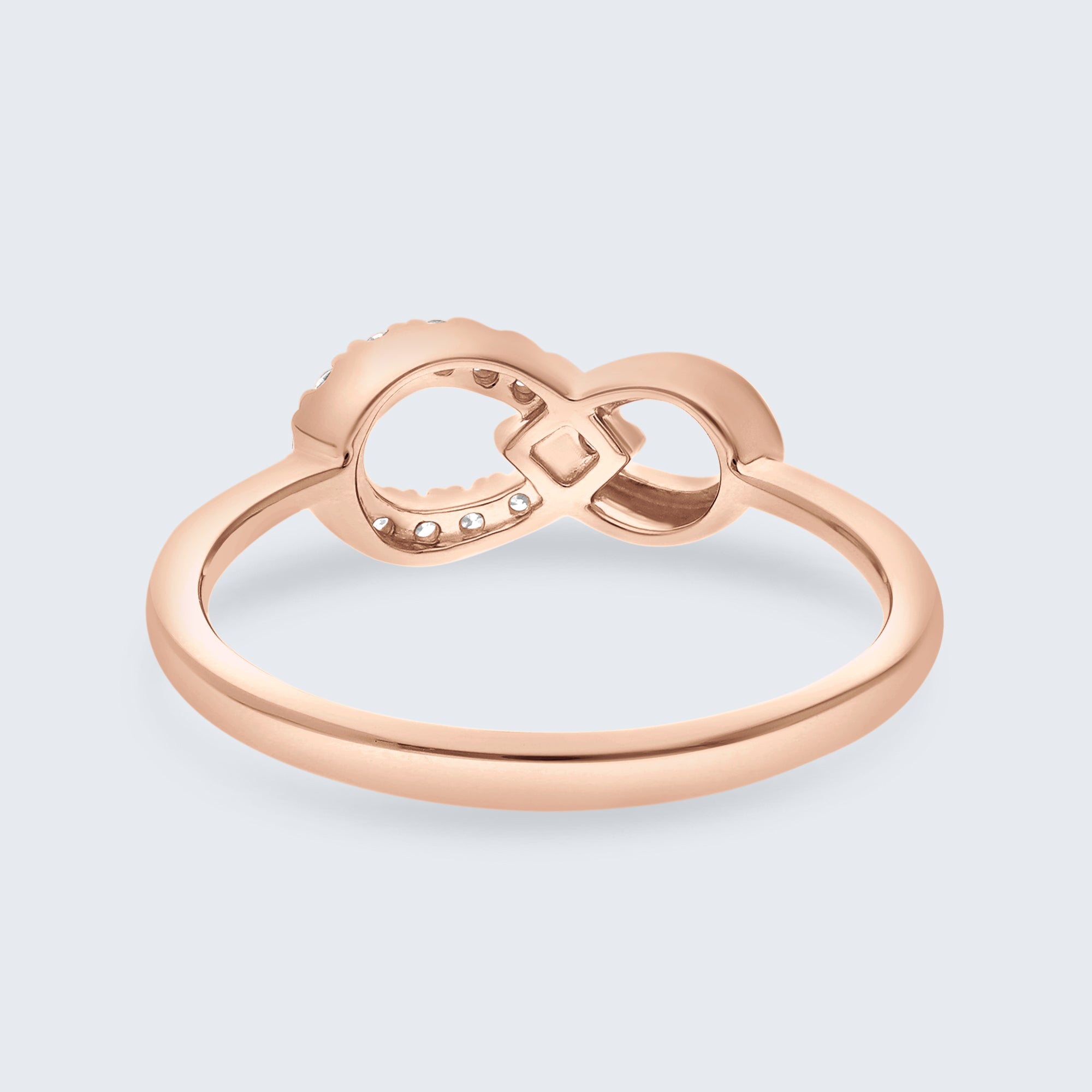 インフィニティ ノット ダイヤモンド リング – 18Kゴールド、0.10カラット